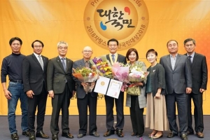 현장이 곧 구청장실… ‘자랑스러운 대한국민 대상’ 받은 성북구청장