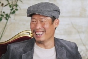 ‘해투4’ 유해진 “박지성 닮은꼴, 이태원서 오해받기도”