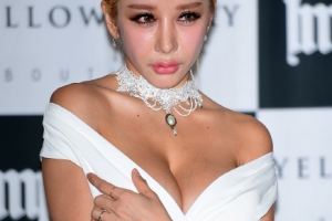 [포토] ‘F컵 모델’ 이소영, 고급스런 섹시미