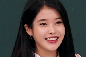 ‘아는 형님’ 아이유, 신곡 ‘삐삐’ 무대 공개..이준기 안무 완벽 습득