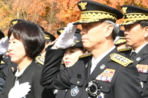 [포토뉴스] “소방관들의 고귀한 희생 잊지 않겠습니다”