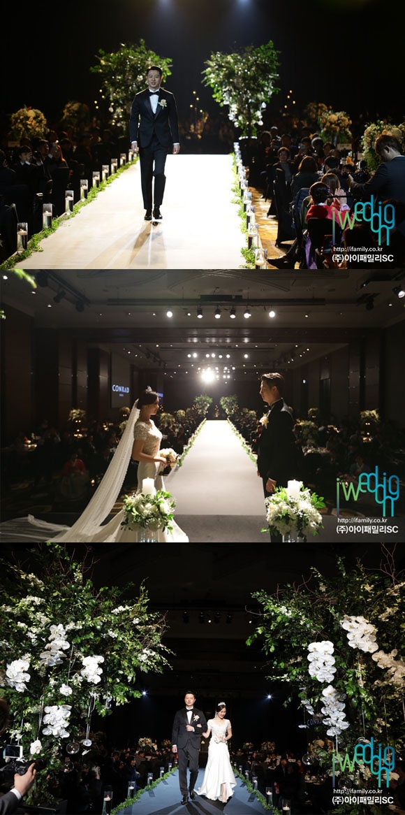 유상무 김연지 결혼식 사진 공개