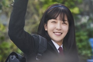 ‘내 뒤에 테리우스’ 정인선, 직접 준비한 교복 입고 열연 ‘싱그러운 미소’