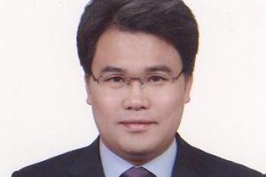 전화 1147대 개설해 여론조사 조작 이재만 前한국당 최고위원 구속기소