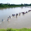 [포토] 3차 캐러밴, 수치아테 강 건너 멕시코 진입