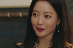 ‘나인룸’ 김희선, 김해숙과 리체인지 ‘걸크희선’ 대활약 “짜릿 전율”