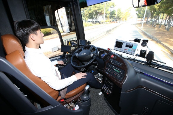 인천공항, 자율주행 셔틀버스 시범운행 성공
