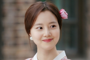 ‘계룡선녀전’ 문채원, 화폭 찢고 나온 선녀 자태 “천상계 미모”