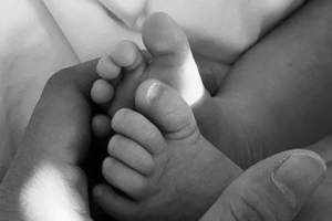 진서연 “첫 아이 출산, 현재 회복 중” 직접 전한 소식