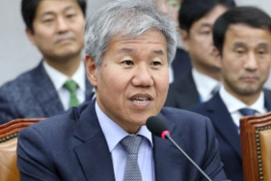 김수현 “김동연·장하성 관계, 효율성 떨어지는 상황”