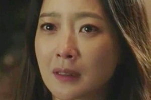 “이 몸으로 살아봤으니까”…나인룸 김희선, 양심과 협박 사이 ‘갈등 폭발’