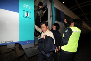 또 오송역서… KTX 경부선 상행선 2시간 ‘스톱’