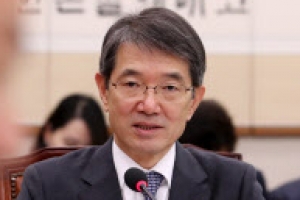 檢 향해 날 세운 안철상 “해부는 부적절… 환부만 도려내야”