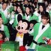 산타원정대, 소외아동 500명에게 줄 선물 포장
