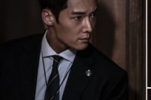 ‘황후의 품격’ 최진혁, 불 꺼진 황실 침투 포착 ‘긴장감 UP’