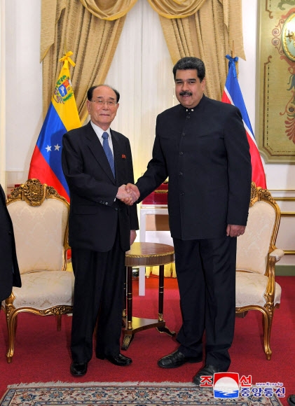 베네수엘라 마두로 대통령 만난 북한 김영남