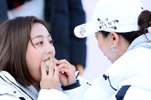 “예쁘지효” 런닝맨 송지효-트와이스 지효, 친자매 케미 폭발