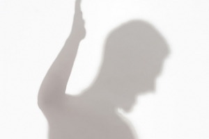 ‘아내 살인미수’ 남성, 항소심서 징역 6→3년 감형된 이유