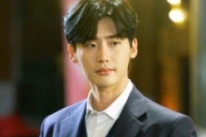 ‘사의찬미’ 이종석♥신혜선, 눈맞춤 포착..애틋한 로맨스의 시작