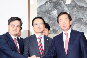 민주-한국, 7일 예산안 처리 합의…선거제 개혁 빠져 야3당 반발