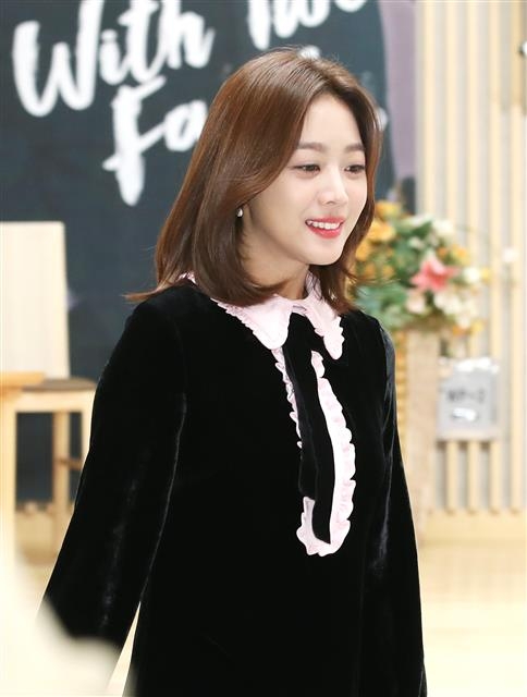 조보아, 수줍은 입장