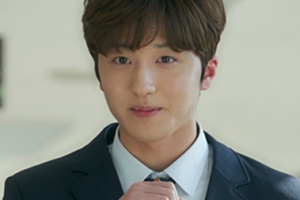 ‘SKY 캐슬’ 김혜윤 찬희 김보라, 본격 삼각관계 시작? 미묘한 분위기 포착