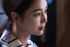 ‘운명과 분노’ 이민정X주상욱, 이자카야서 포착 ‘설레는 눈빛 교환’