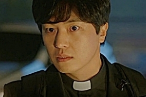 ‘프리스트’ 측 “연우진·정유미, 더 강력해진 악령과 마주한다”