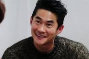 ‘미운우리새끼’ 부산 간 배정남, 20년 지기 죽마고우와 만남