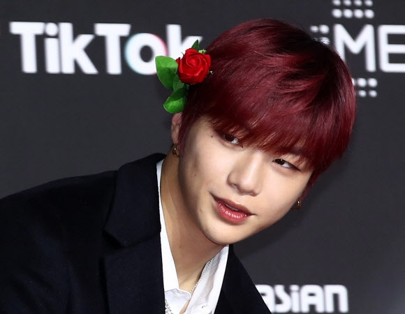 강다니엘