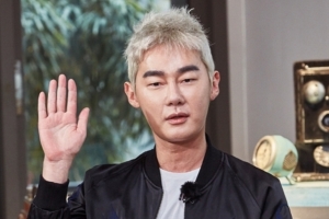 허지웅 암투병 고백 “악성림프종 진단, 항암치료 전념”[전문]