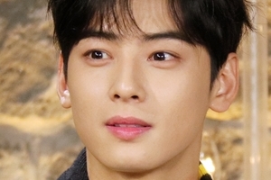 ‘해투4’ 차은우 “연습생 전까지 모태솔로” 발언에 유재석 ‘예리 질문’