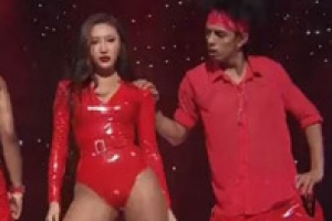 마마무 측 “화사 점프슈트, 곡에 어울리는 의상 선정했을 뿐”