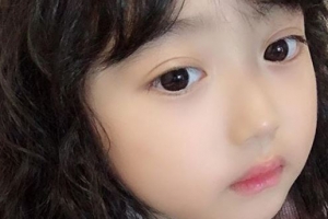 김미려 딸 정모아, 파마하더니 더욱 예뻐진 모습 ‘러블리 매력’
