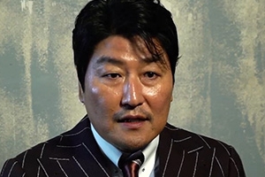 ‘마약왕’ 송강호 “시대가 낳은 괴물 같고, 사생아 같은 인물”