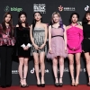 [2018 MAMA] 트와이스, 여자그룹·여자댄스퍼포먼스 2관왕 “9명 완전체로 빛나겠다”