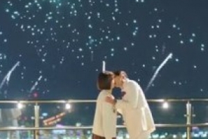 ‘톱스타 유백이’ 김지석♥전소민, 불꽃 첫 키스 “설렘-초조-아찔”