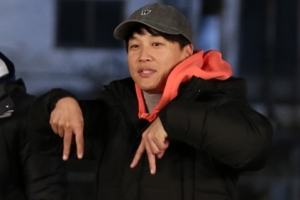 ‘1박2일’ 차태현, 트와이스 ‘티티춤’ 공개 “닭발 손 무엇?”