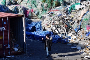 국민 대다수 “일회용 플라스틱 전면 사용 금지”…플라스틱 쓰레기 인식도 조사 공개