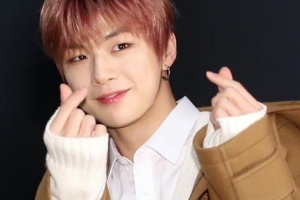 [포토] 강다니엘, 여심 흔드는 ‘심쿵 하트’