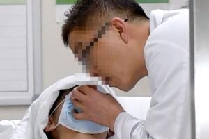 의식 찾는 아이들… “애들은?” 깨어나자 친구 안부부터 물었다