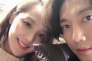 기태영♥유진 부부의 달달한 모습 ‘파리에서도 로맨틱’