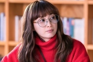 로맨스는 별책부록 이나영, 고스펙 경력단절녀 변신 “열정 만렙”