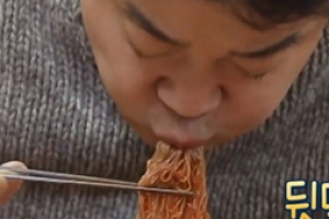 ‘백종원의 골목식당’ 백종원, 냉면집 극찬 “무릎 꿇고 배우고 싶을 정도”
