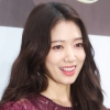 박신혜, 소방관들에 방화복 세탁기 20대 기부