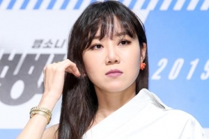[포토] 어쩐지 낯선…‘시크한’ 공효진