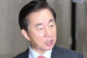 김성태 딸 특혜채용 본격 수사…검찰, KT 압수수색