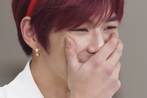 ‘아이돌룸’ 워너원 강다니엘, 박진영 안무 표절설 반박