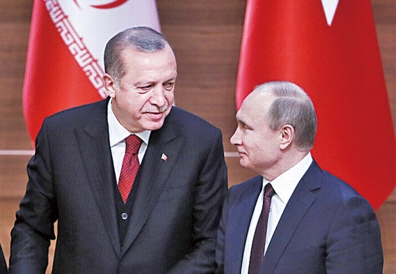 블라디미르 푸틴(오른쪽) 러시아 대통령·레제프 타이이프 에르도안 터키 대통령. 타스 연합뉴스
