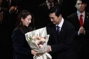 ‘연애의 맛’ 이필모♥서수연, 프러포즈 현장 공개 “고맙습니다”